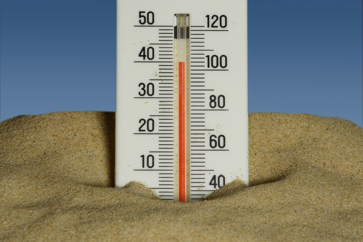 Sécheresse oculaire chronique et vague de chaleur : vers des solutions durables au-delà de la climatisation
